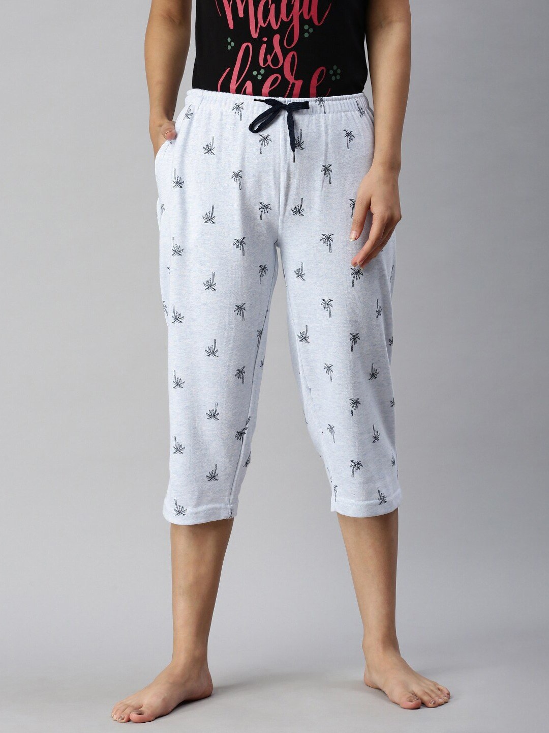 

Kryptic Women Blue Printed Cotton Capris Lounge Pants