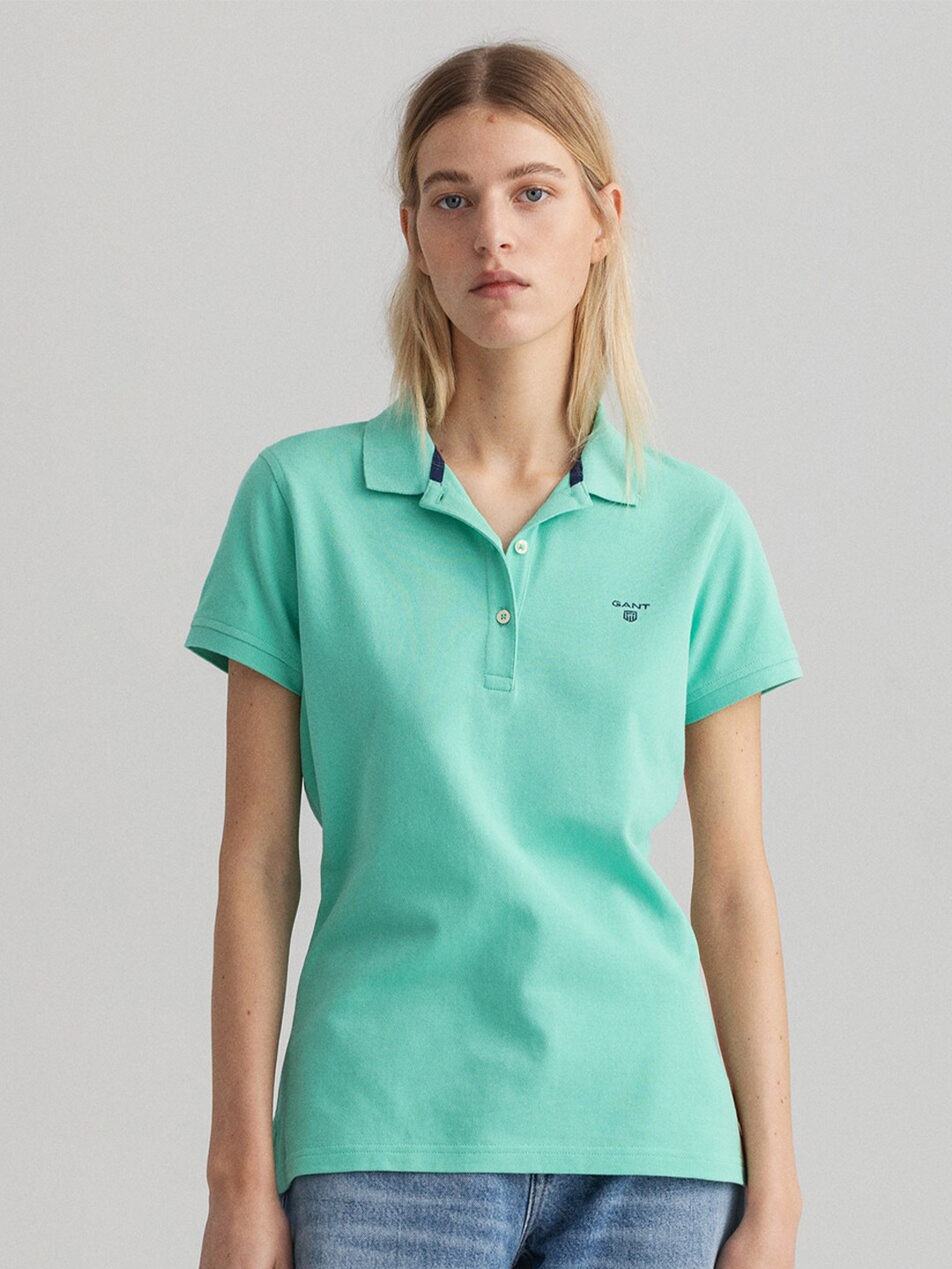

GANT Women Green Polo Collar T-shirt