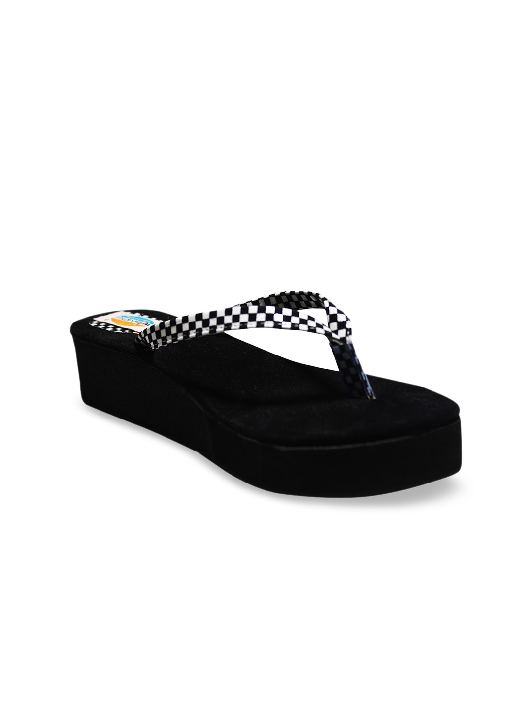 

WALK N STYLE COLLECTION Black Printed Flatform Sandals