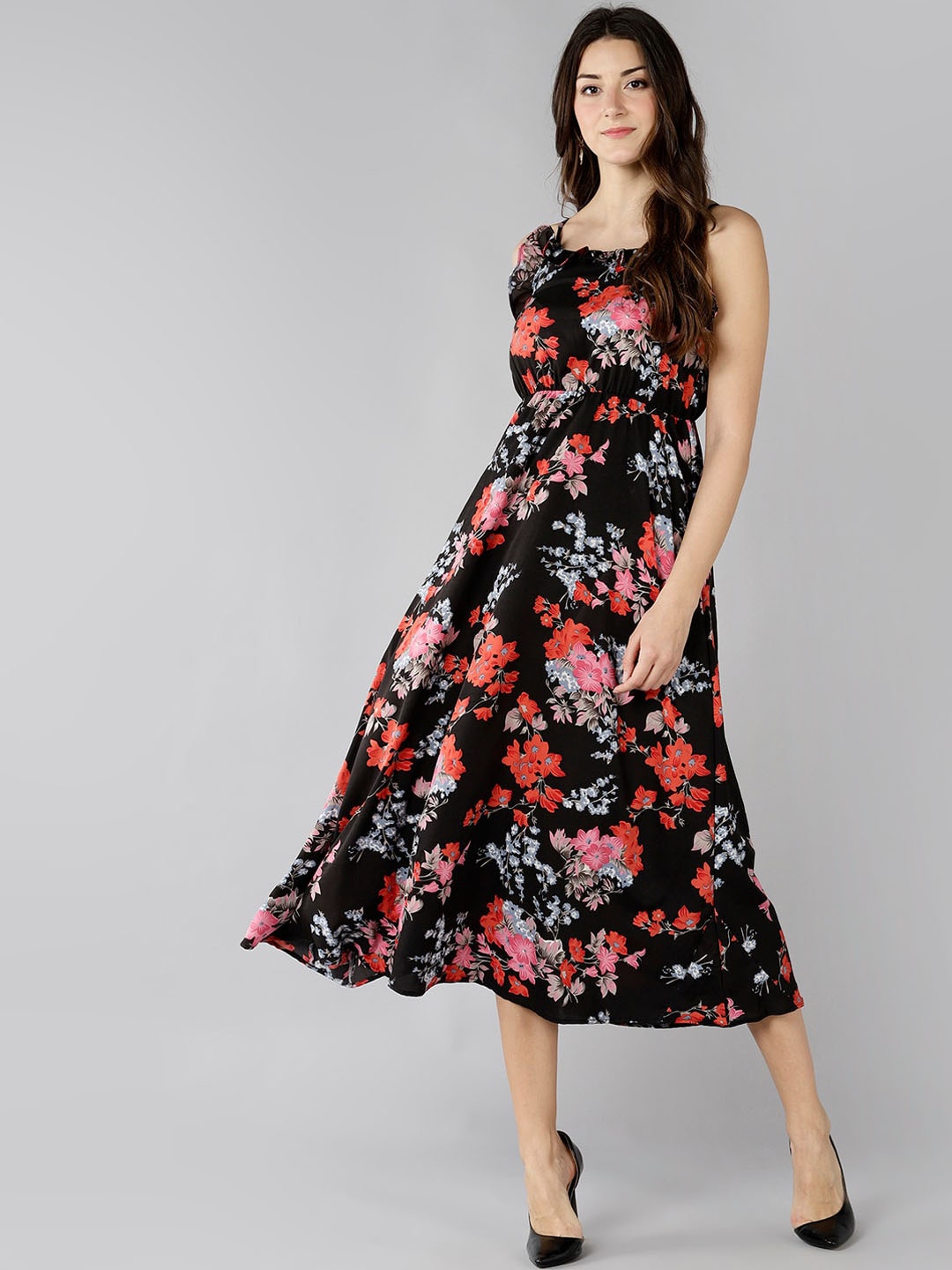 

ZNX Clothing Black Floral Crepe Midi Dress