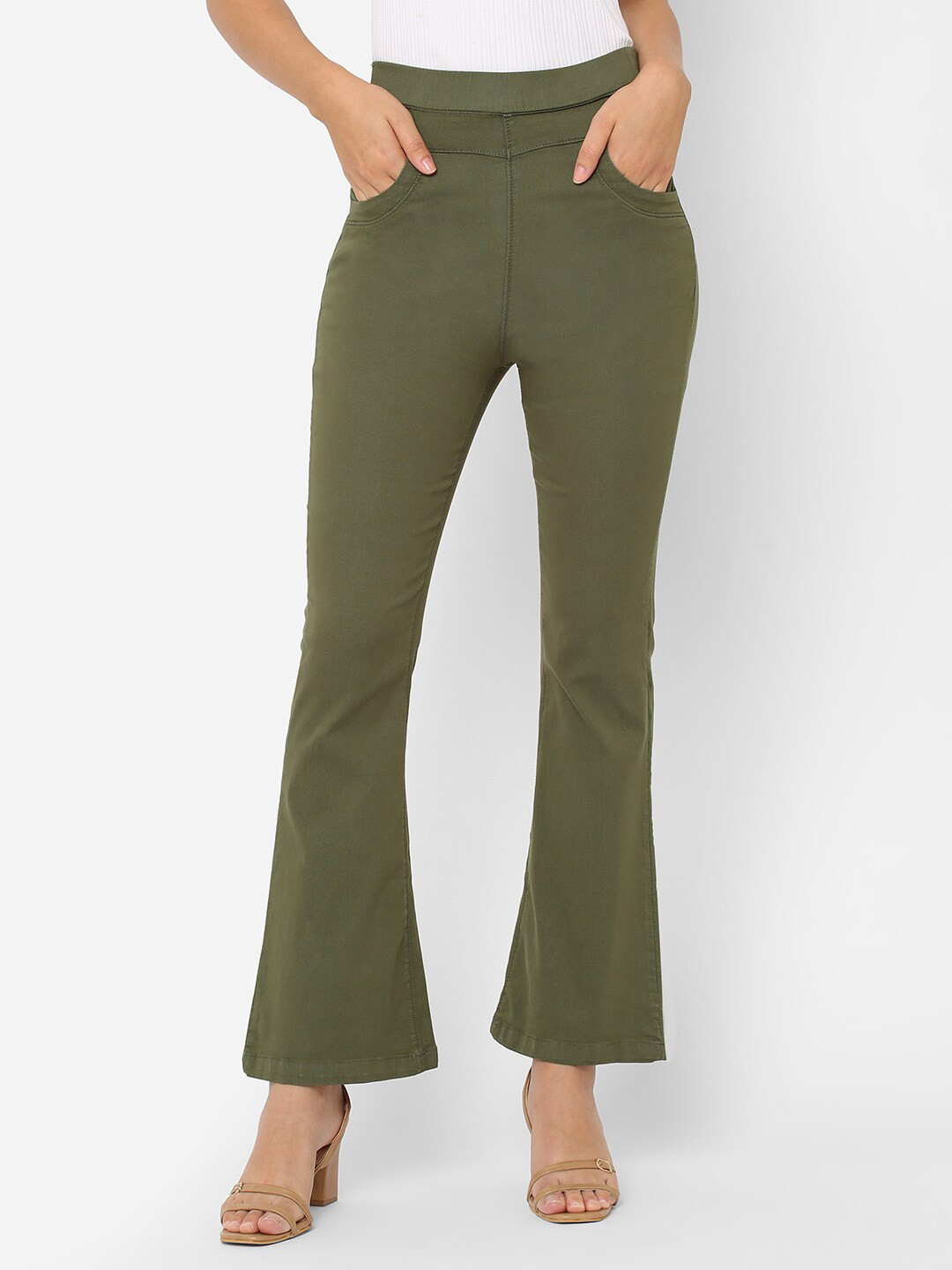 

Kraus Jeans Women Olive-Green Solid Skinny-Fit Jeggings