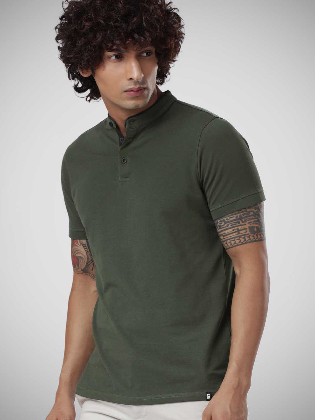 

The Souled Store Men Green Henley Neck Cotton T-shirt