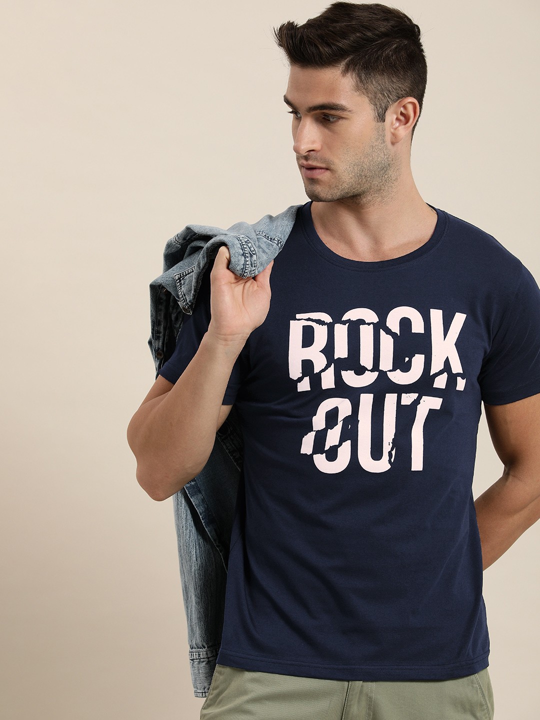 

Moda Rapido Men Black Typography Printed Pure Cotton T-shirt