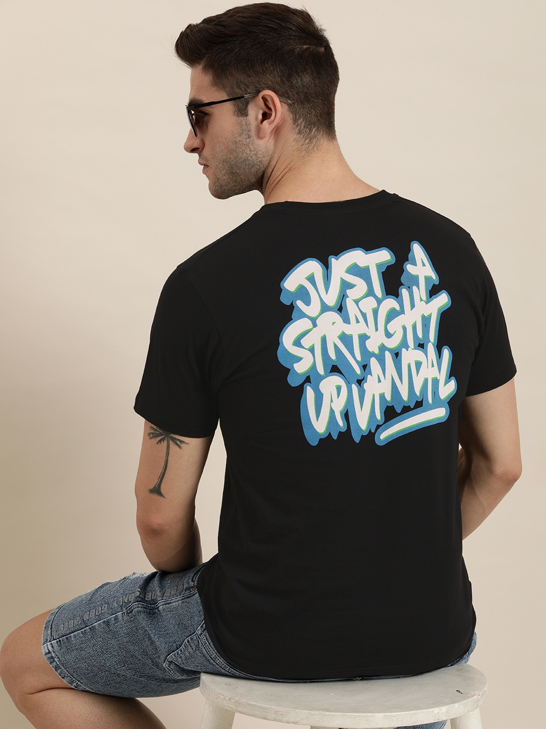 

Moda Rapido Men Black Typography Printed Pure Cotton T-shirt