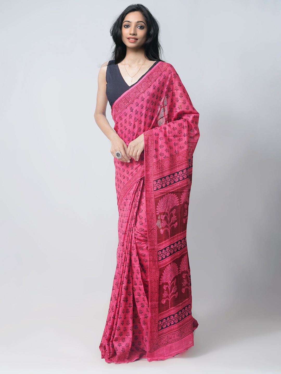 

Unnati Silks Rose Bagh Handloom Sustainable Pure Cotton Maheshwari Saree
