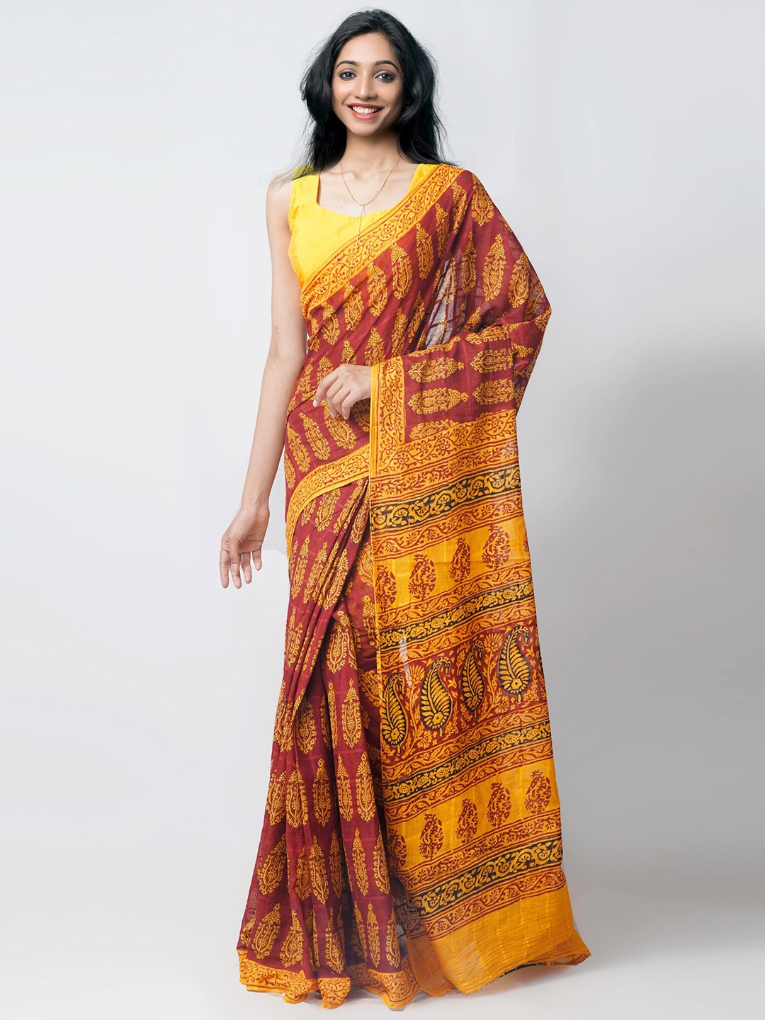

Unnati Silks Red & Black Bagh Pure Cotton Handloom Sustainable Maheshwari Saree