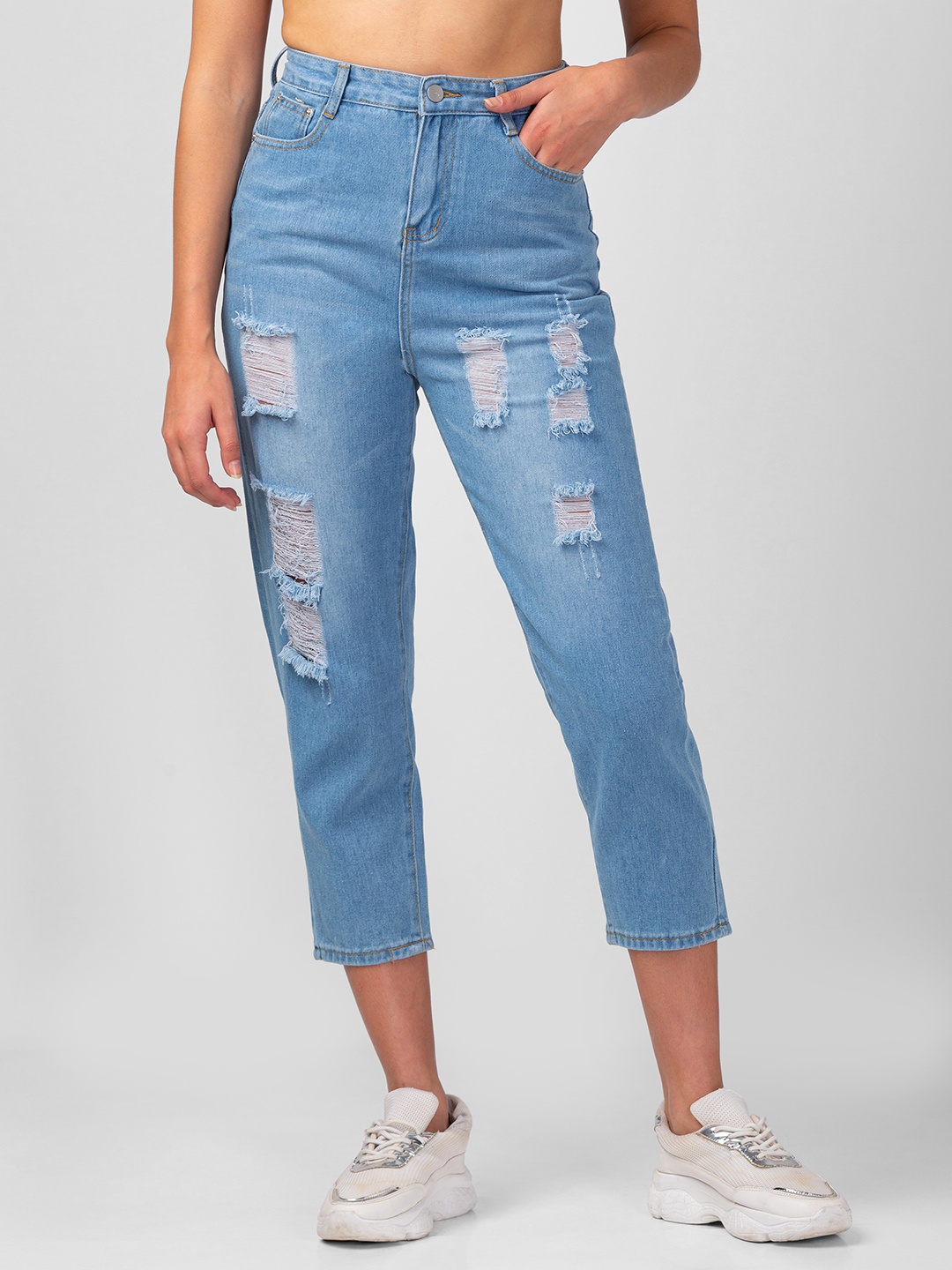 

BoStreet Women Blue Mildly Distressed Mom Fit Light Fade Jeans