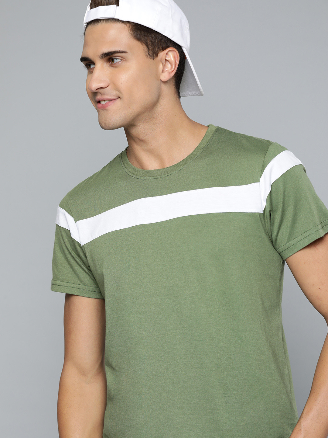 

HERE&NOW Men Green & Off White Striped T-shirt