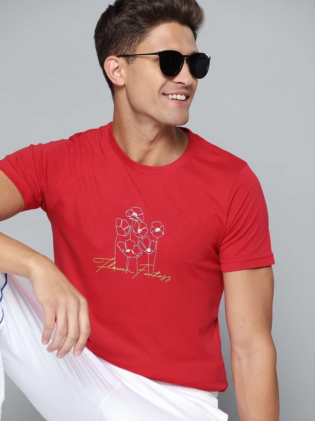 

HERE&NOW Men Red & White Floral Printed T-shirt