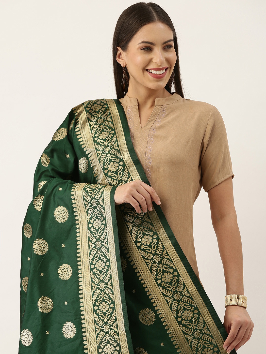 

Silk Land Green & Gold-Toned Woven Design Pure Silk Dupatta with Zari