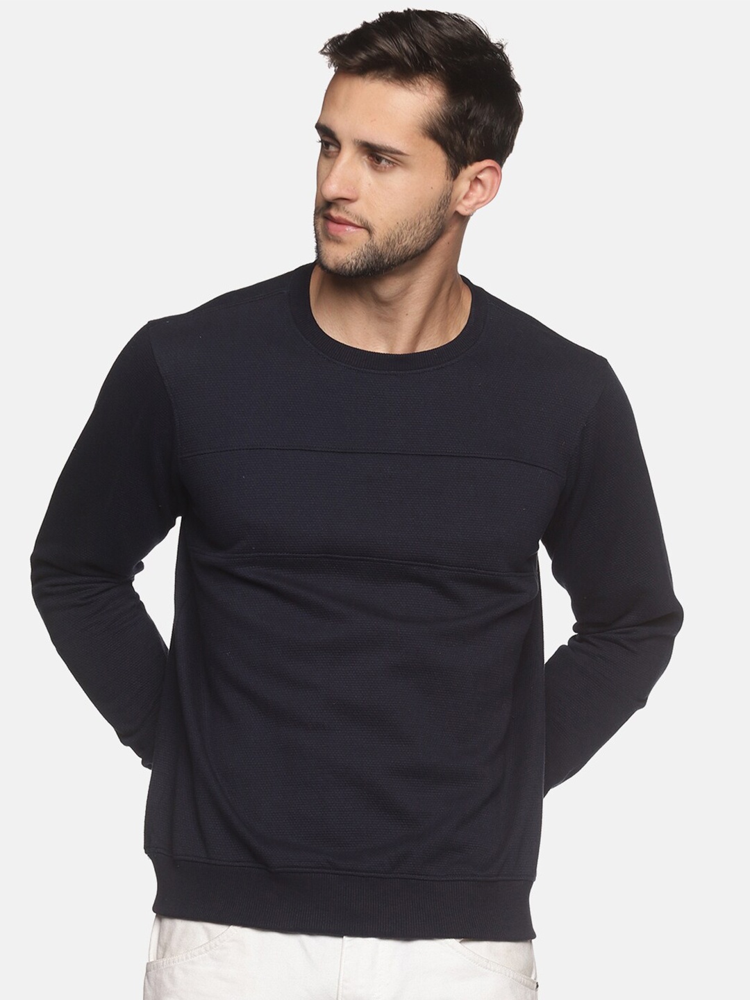 

THE BONTE Men Navy Blue Solid Pullover Sweatshirt