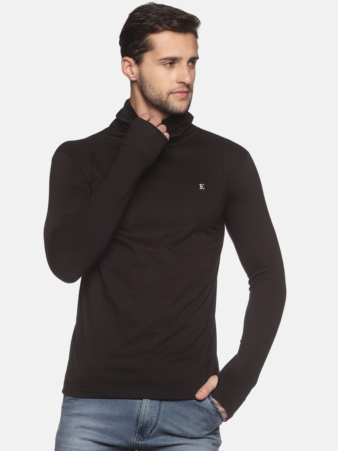 

THE BONTE Men Black Solid Sweatshirt