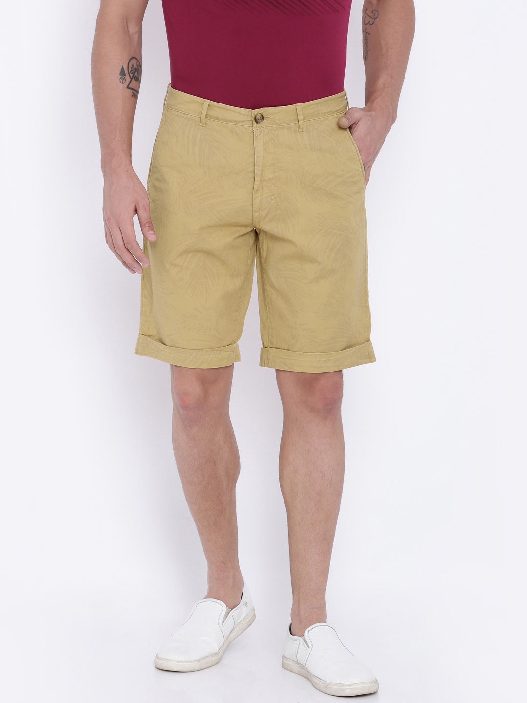 

ColorPlus Men Khaki Printed Contemporary Fit Chino Shorts