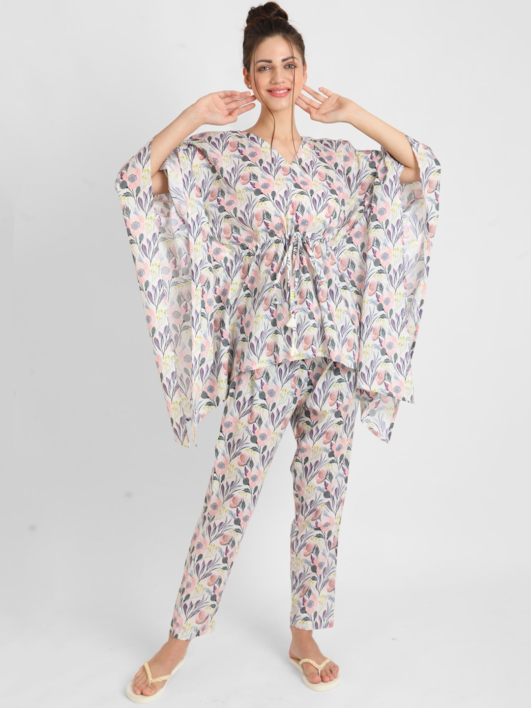 

KOOCHI POOCHI Women Multicoloured Printed Kaftan Cotton Night suit, Multi