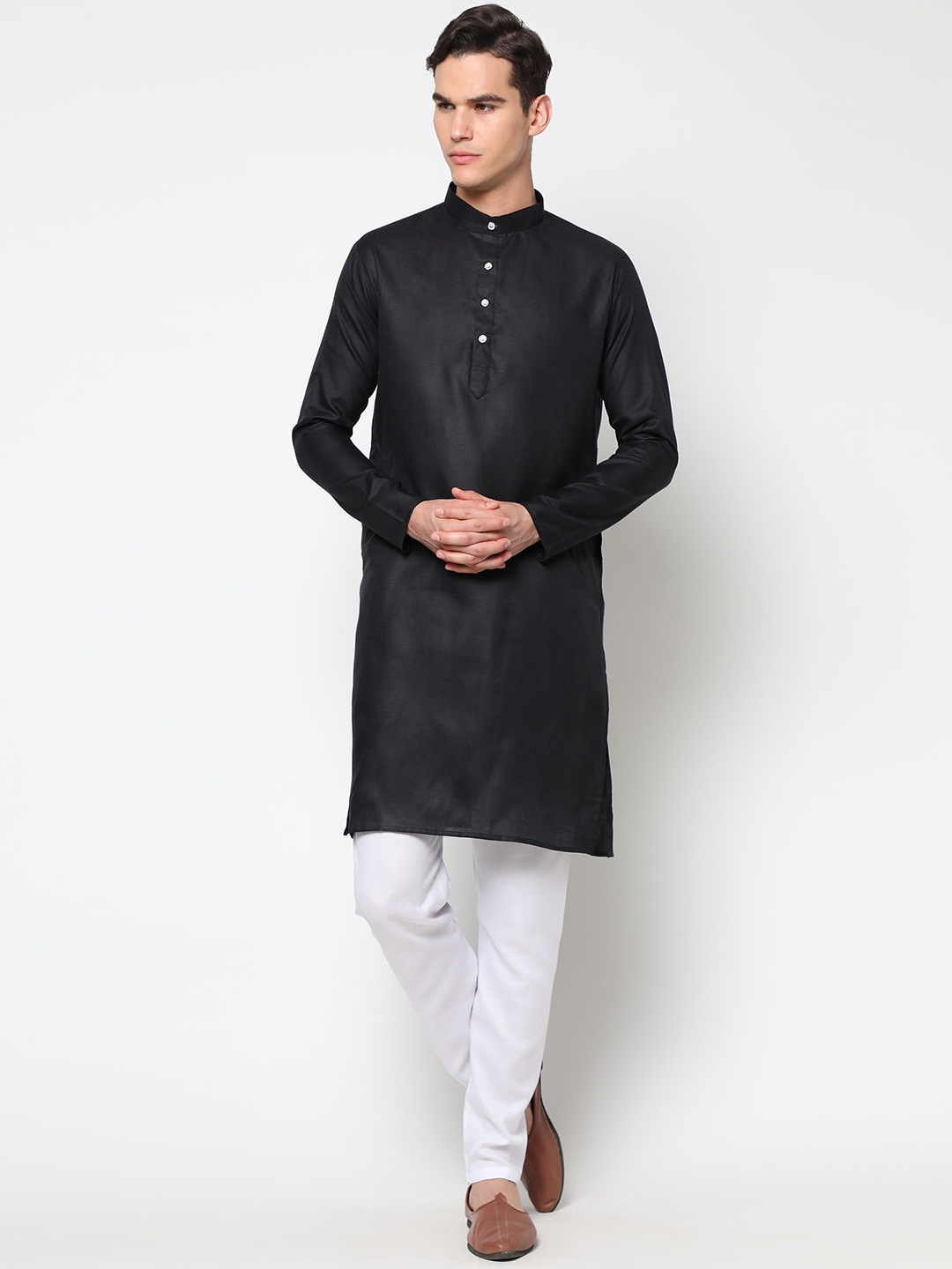 

Tasarika Men Black Pure Cotton Kurta with Pyjamas