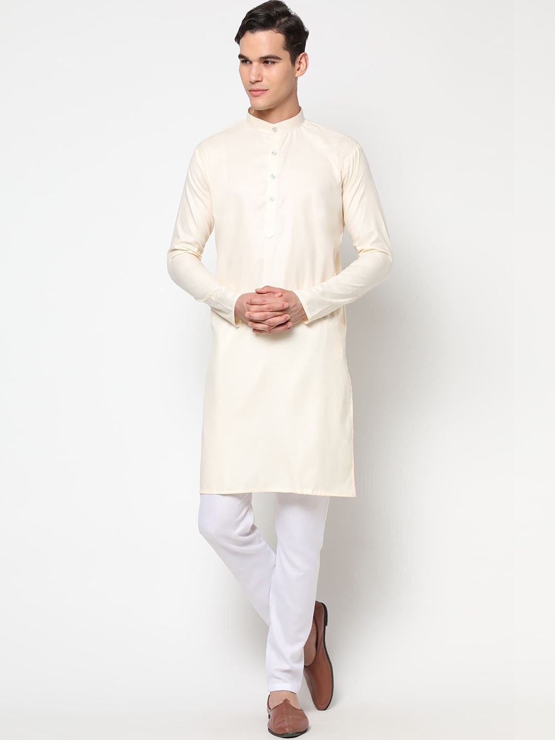 

Tasarika Men Cream-Coloured Pure Cotton Kurta with Pyjamas