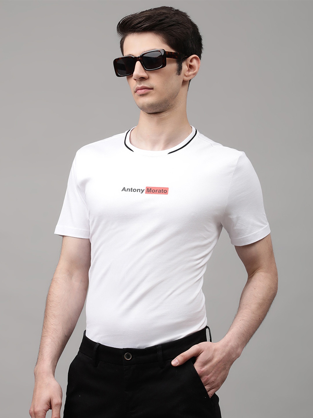 

Antony Morato Men White Slim Fit T-shirt