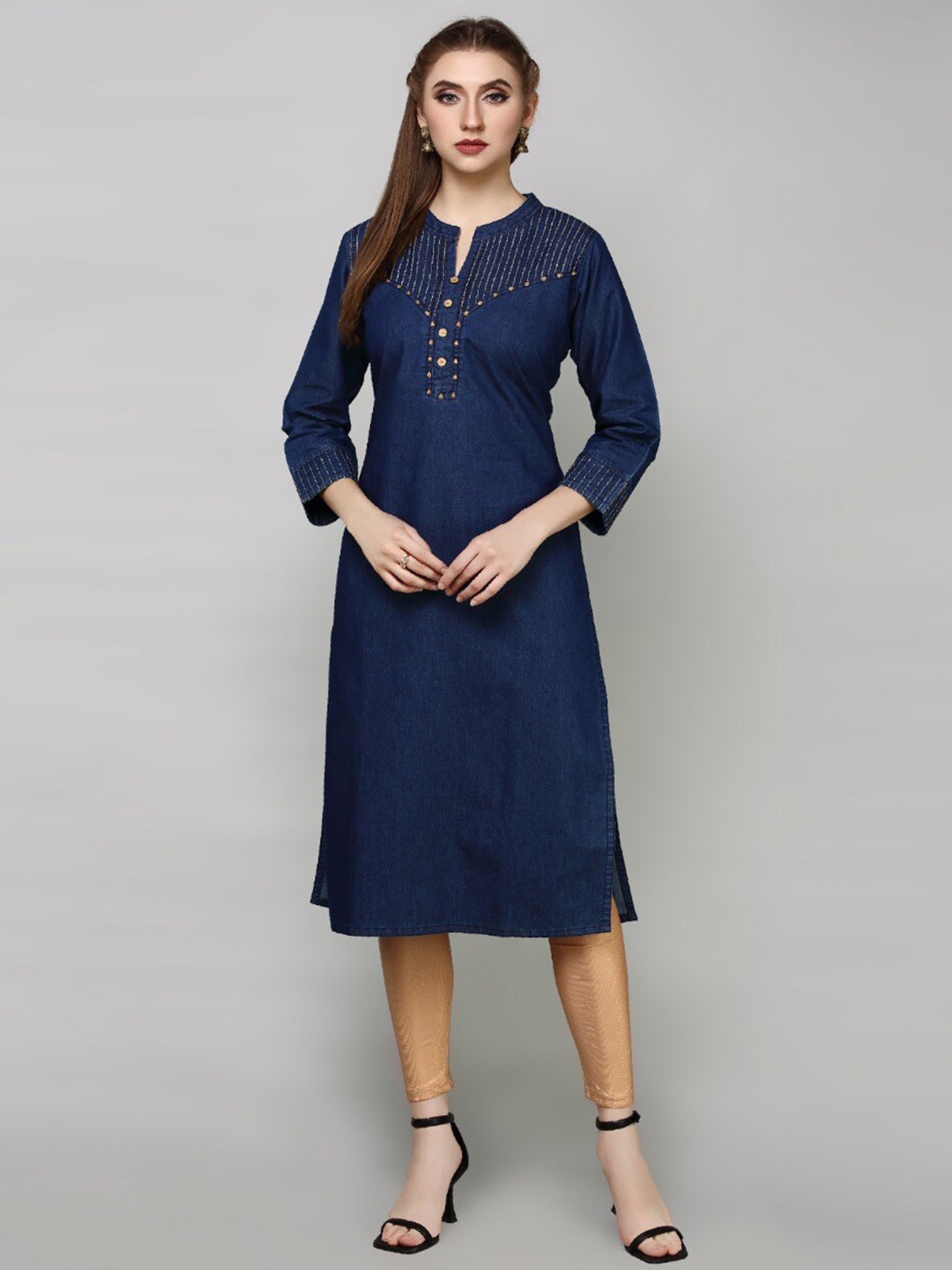 

HAVVA FASHION Women Navy Blue & Gold-Toned Striped Denim Kurta
