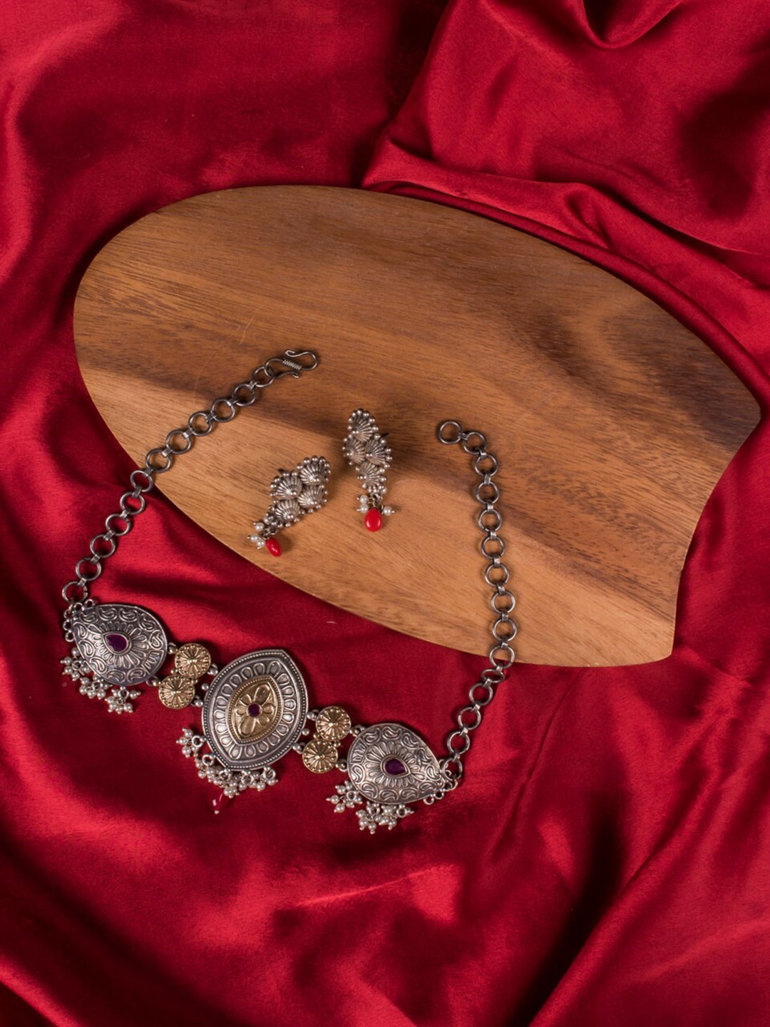 

MIDASKART Silver-Plated & Gold-Toned Dual Tone Choker Jewellery Set