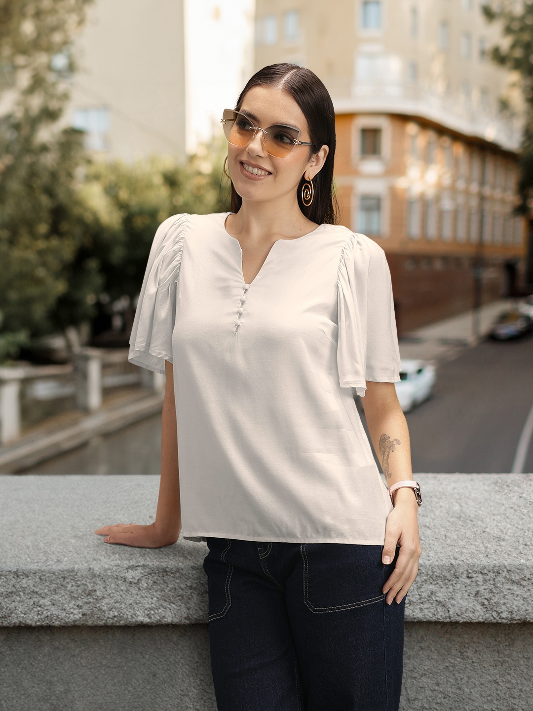 

Vero Moda Women Off White Solid Top