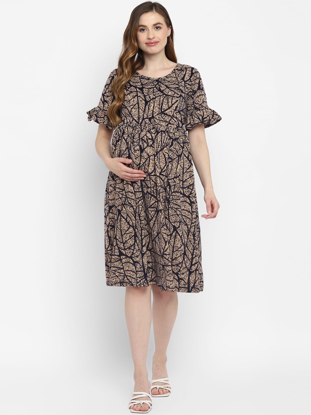 

Momsoon Maternity Black & Beige Printed Maternity Feeding Dress