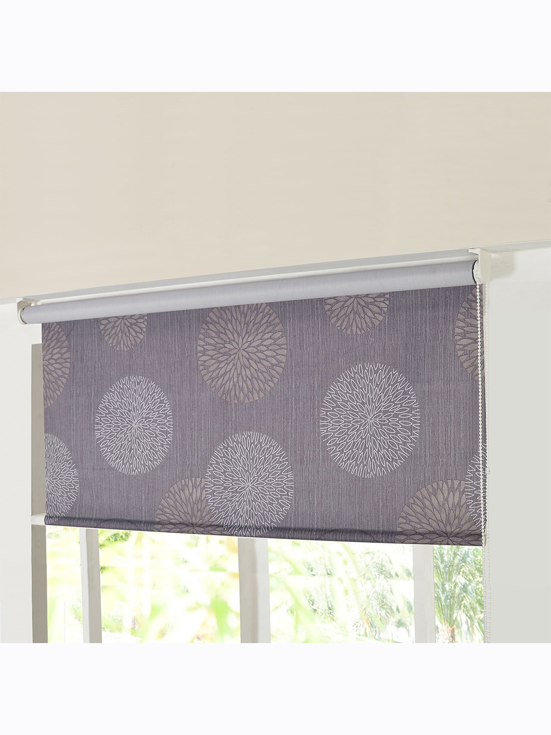 

Deco Window Grey & White Floral Room Darkening Window Blinds