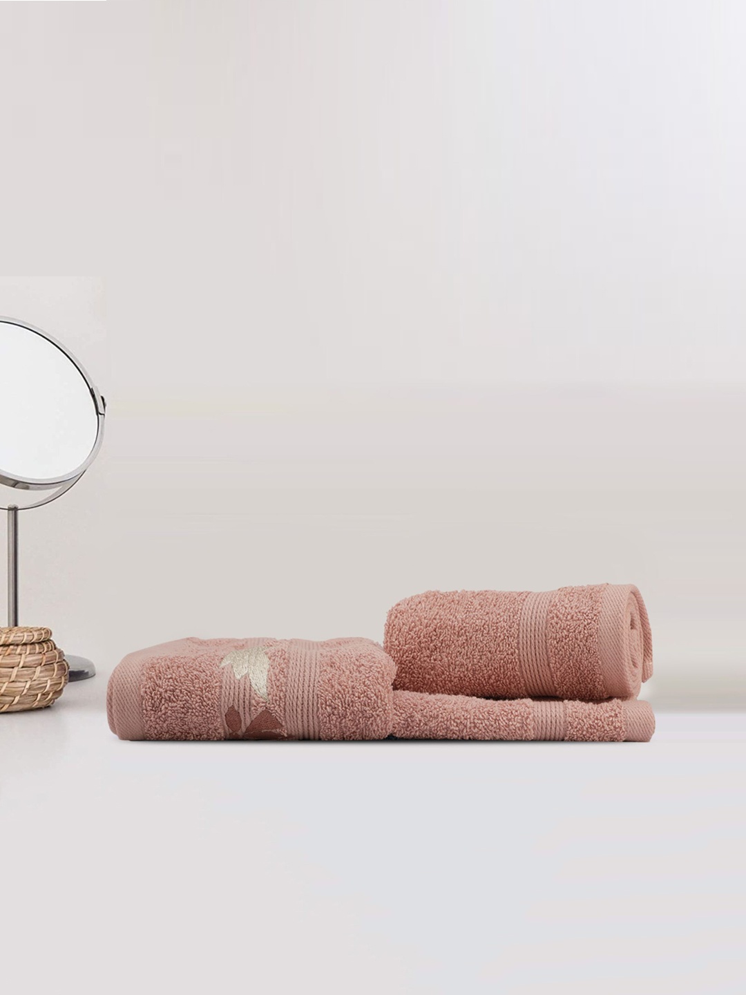 

LUSH & BEYOND Set of 3 Pink Solid Towel Set