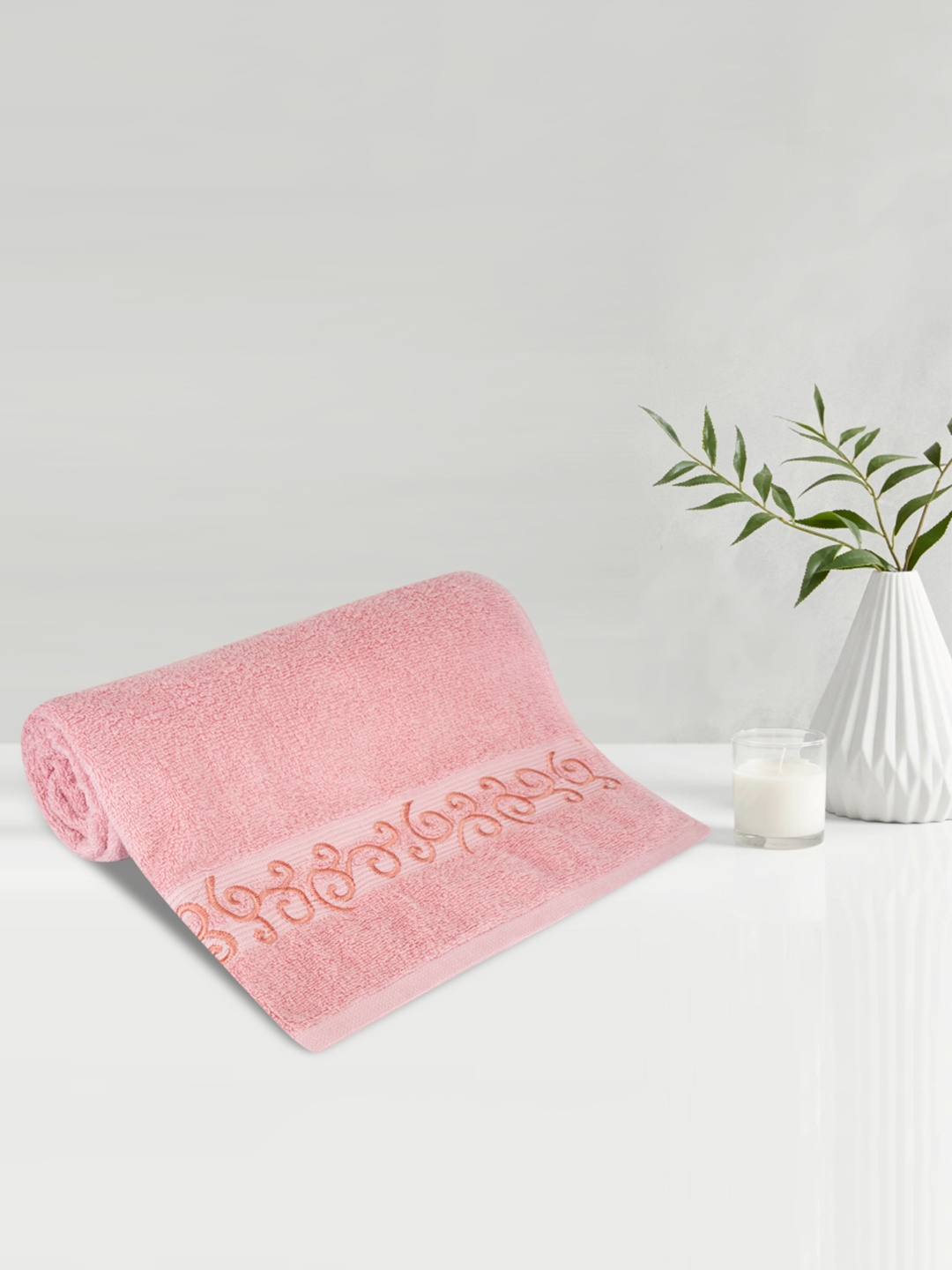 

LUSH & BEYOND Peach Solid 500 GSM Pure Cotton Bath Towels