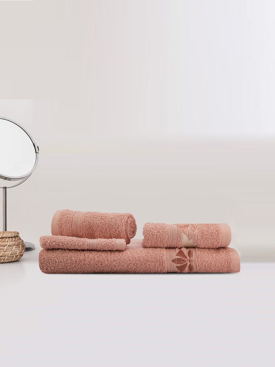 

LUSH & BEYOND Set Of 4 Peach Solid 500 GSM Pure Cotton Bath Towels