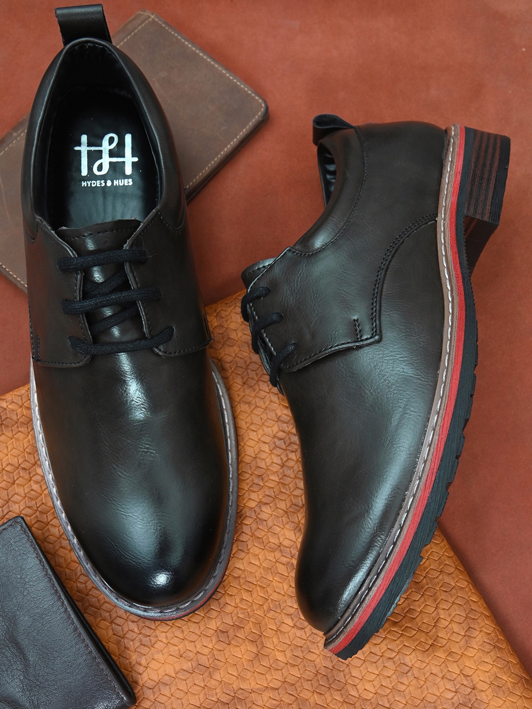 

Hydes N Hues Men Black Solid Formal Derbys