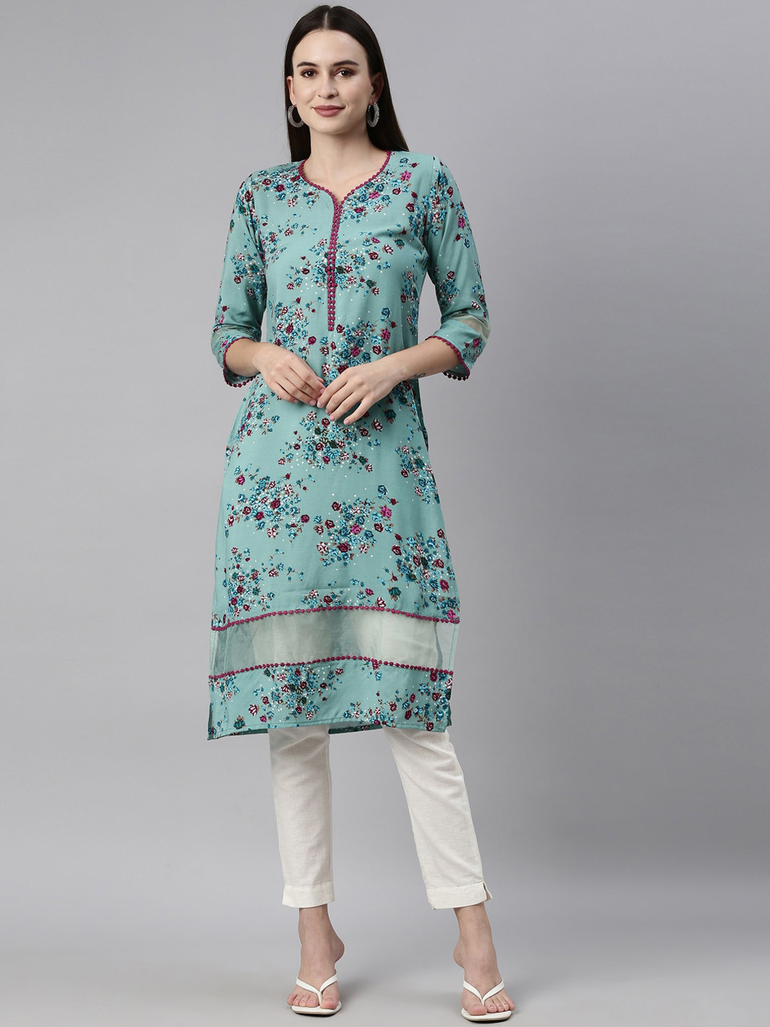 

Neerus Women Green Floral Printed Sweet Heart Neck Three Quarter Sleeve Kurta