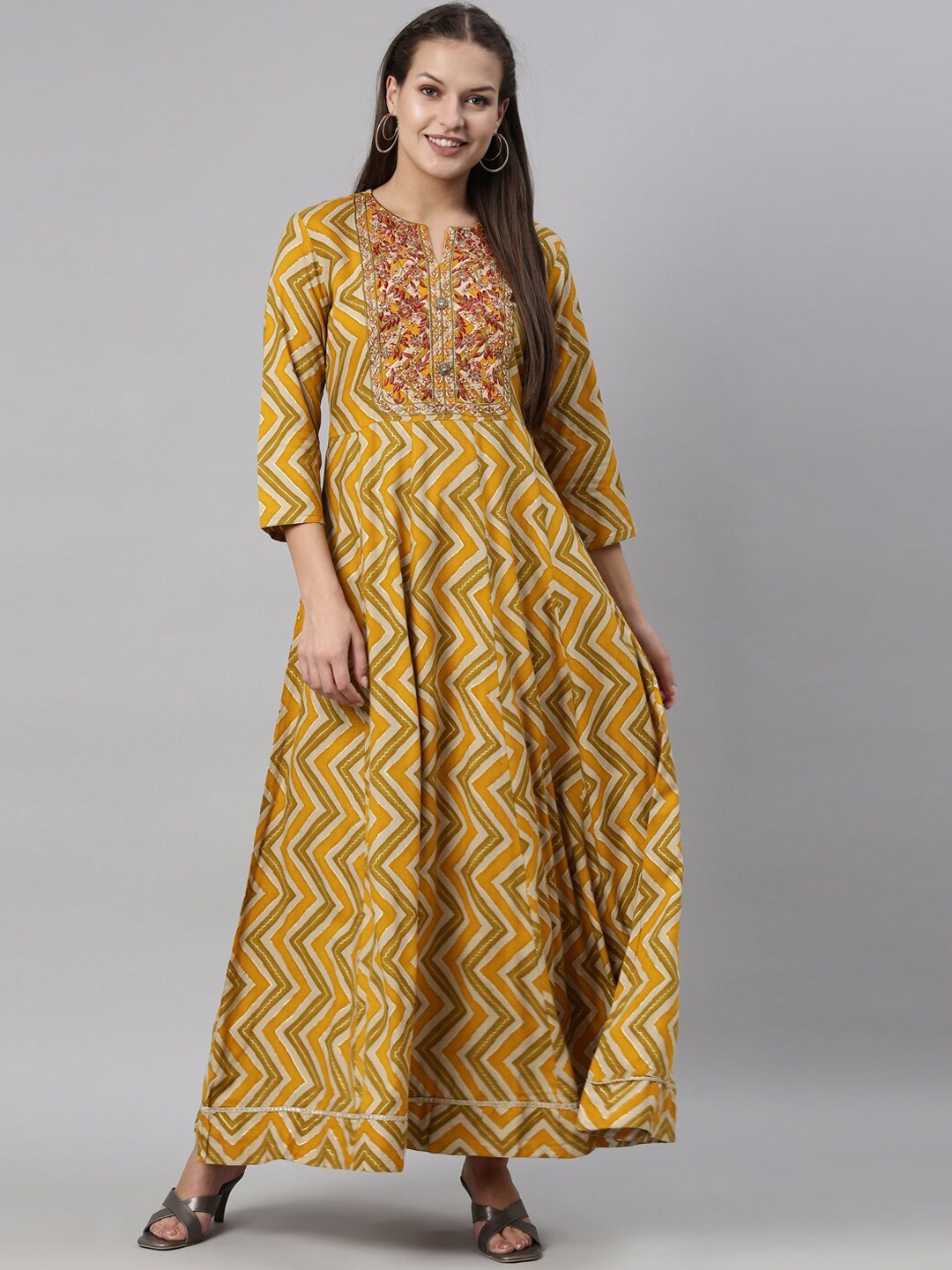 

Neerus Women Mustard Yellow Geometric Printed Gotta Patti Anarkali Kurta
