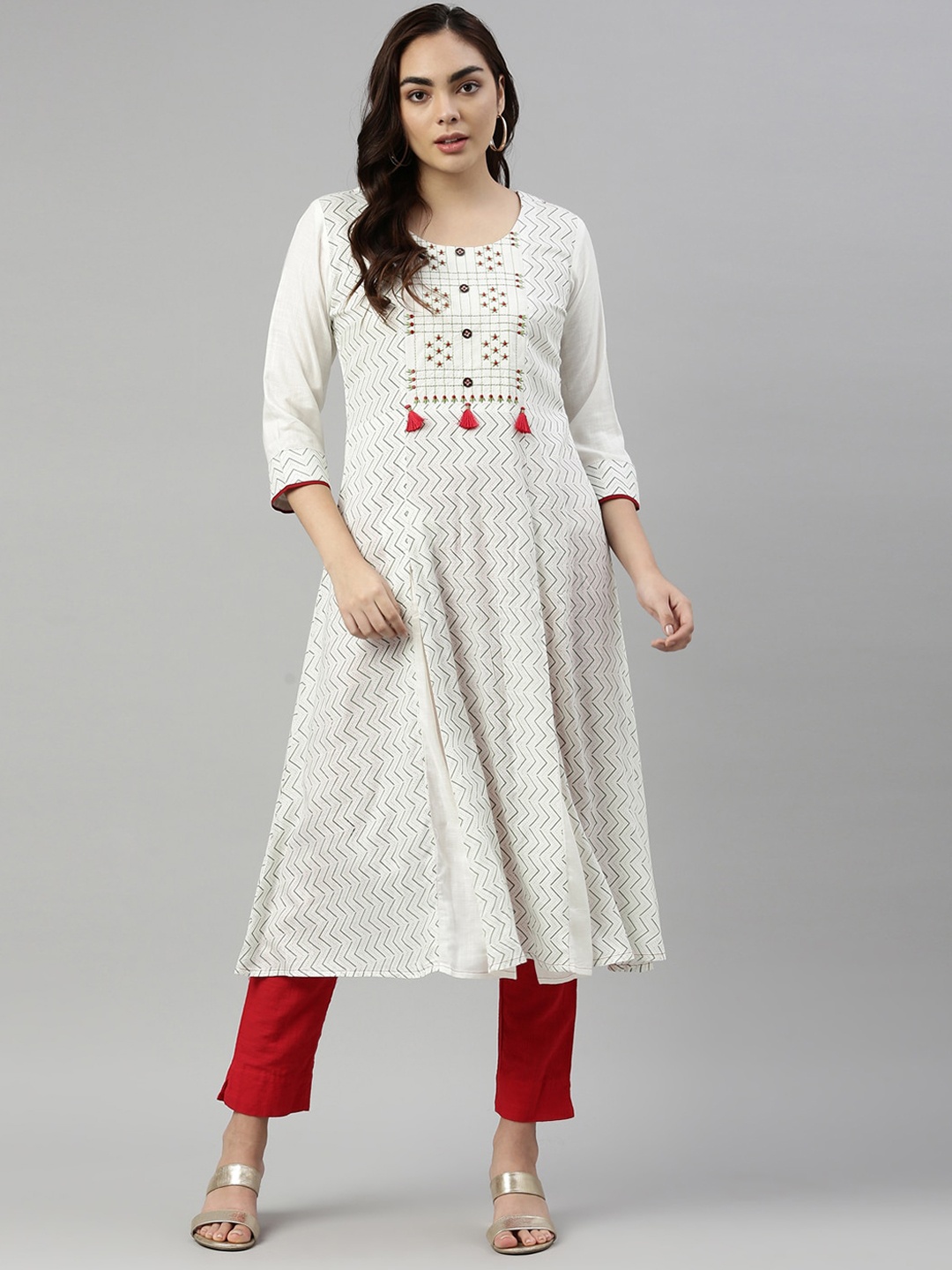 

Neerus Women Off White Aari Work A-LineRound Neck Three Quarter Sleeve Kurta