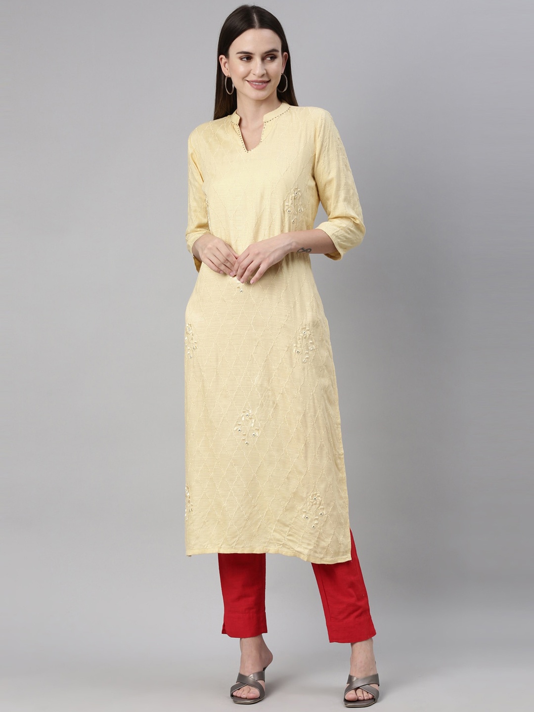 

Neerus Women Yellow Solid Mandarin Collar Thread Work Kurta