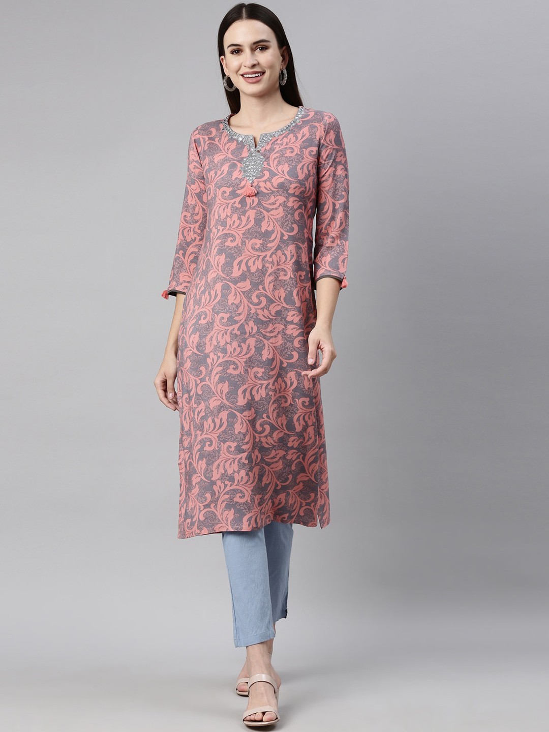 

Neerus Women Grey Floral Printed Round Neck Mirror Straight Work Kurta