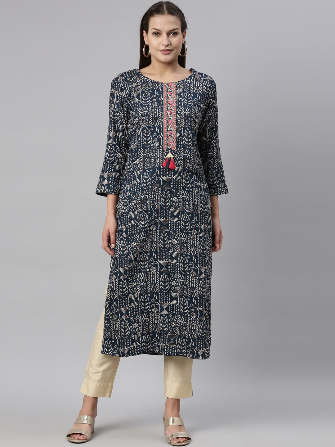 

Neerus Women Blue Abstract Print Kurta