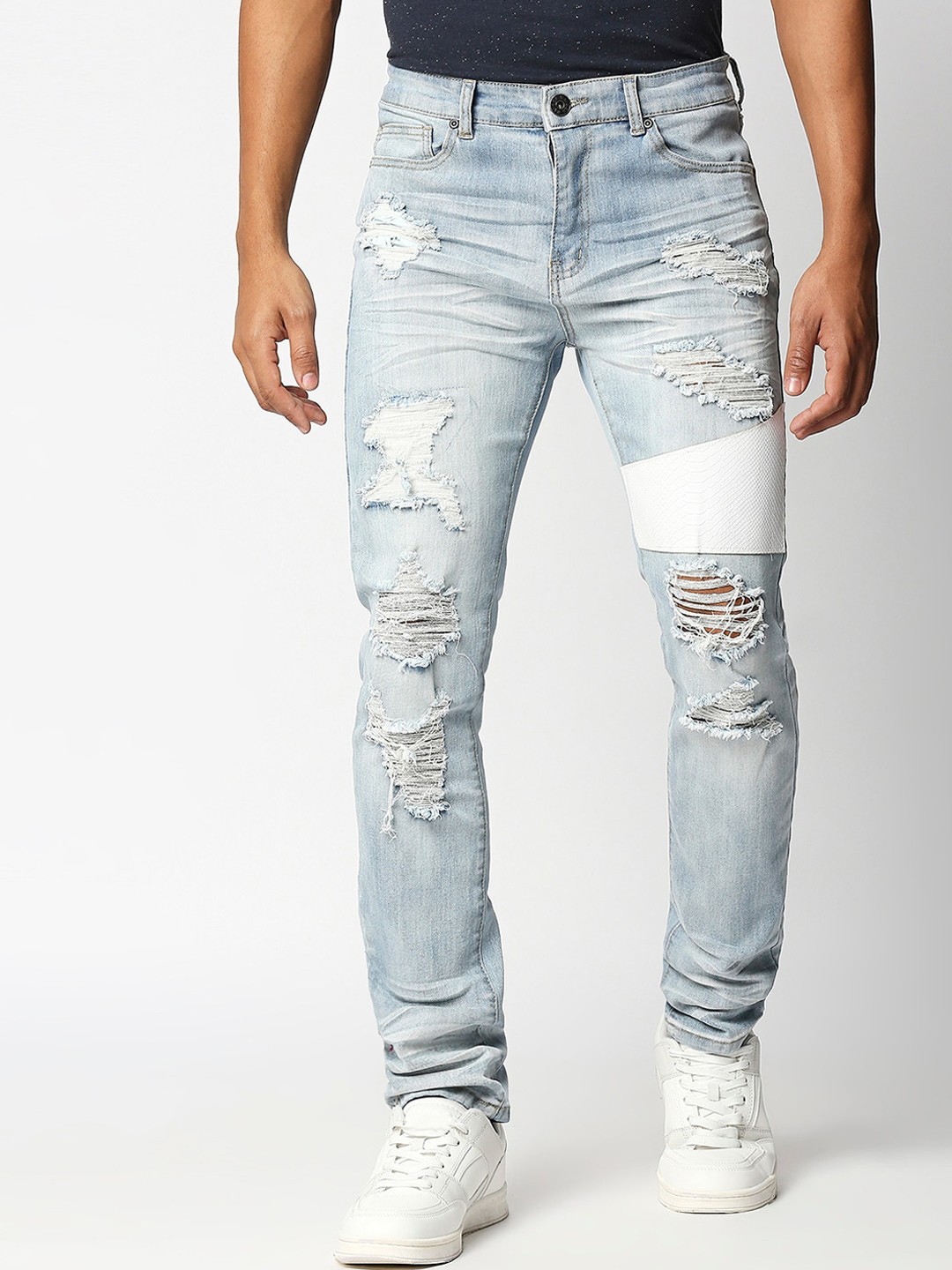 

WAIMEA Men Blue Slim Fit Highly Distressed Heavy Fade Stretchable Jeans