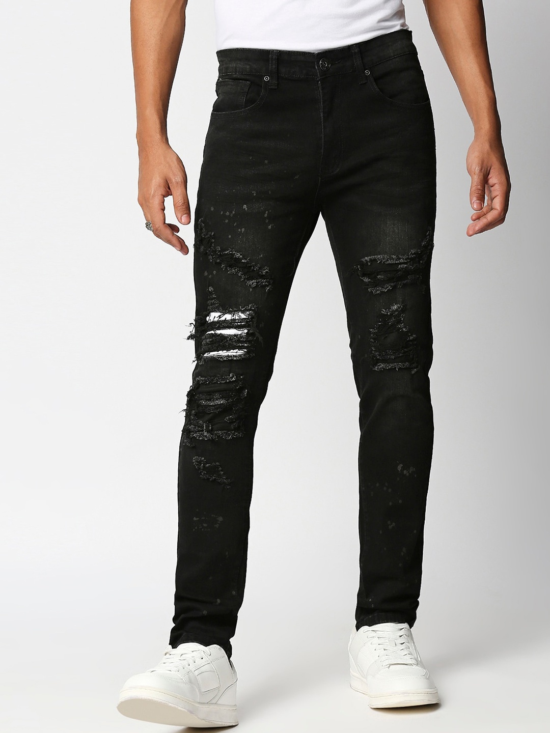

WAIMEA Men Black Skinny Fit Mildly Distressed Embellished Stretchable Jeans