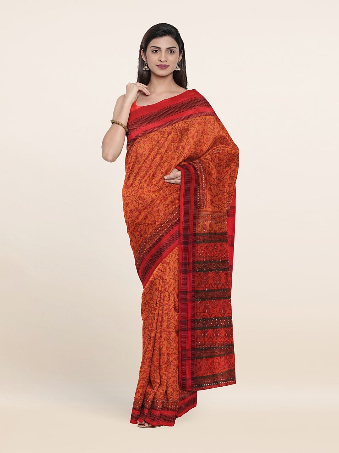 

Pothys Rust & Black Floral Printed Saree