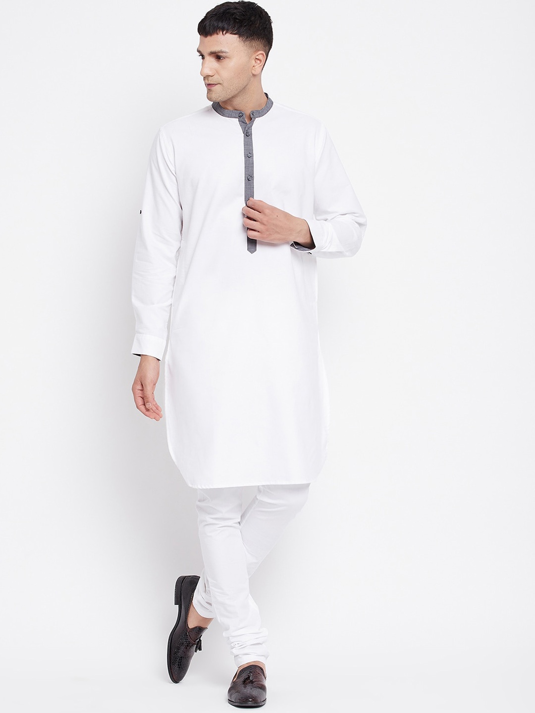 

even Men White Thread Work Kurta