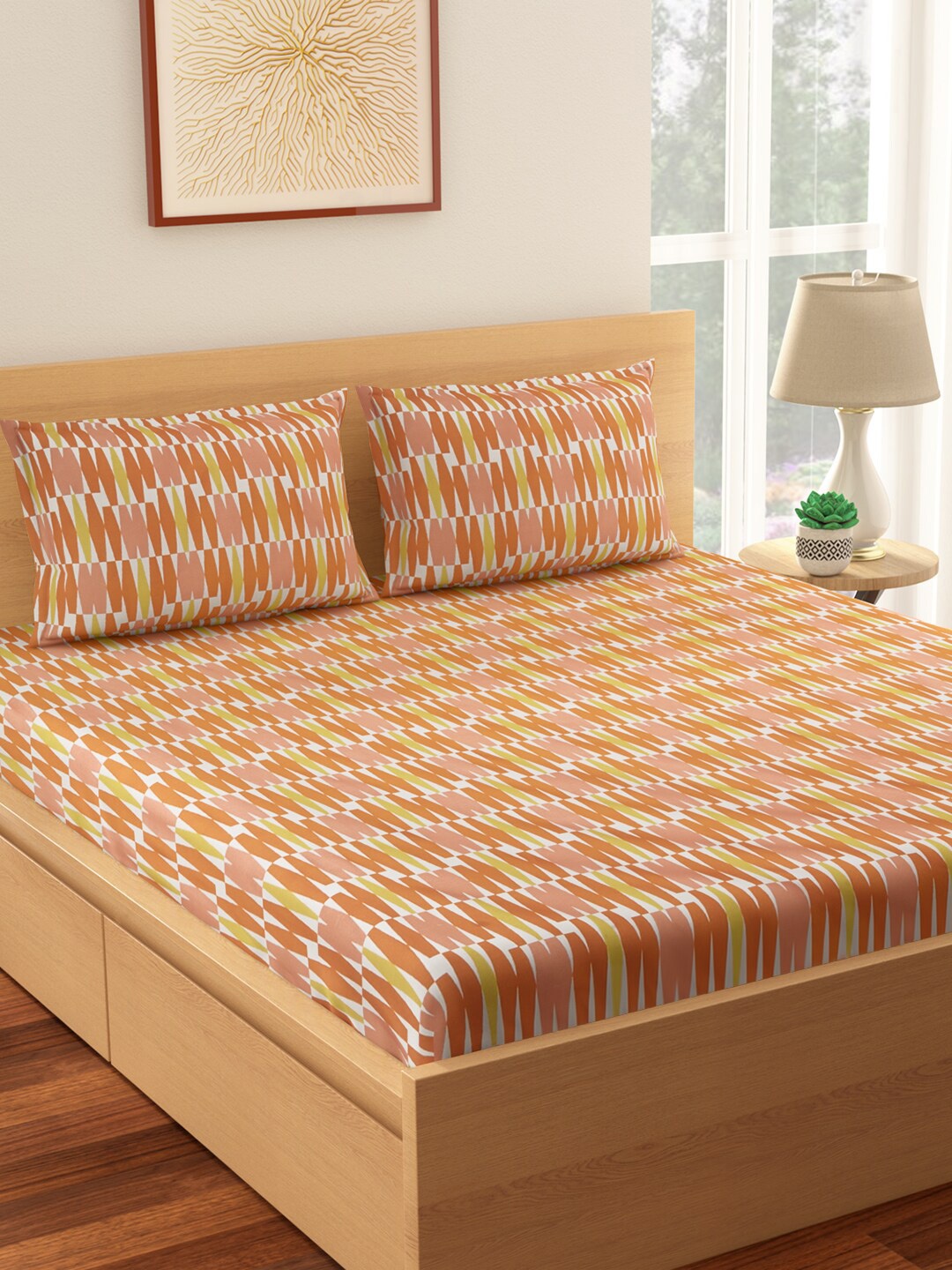

Living scapes by Pantaloons Orange Pure Cotton 144 TC King Bedsheet with 2 Pillow Covers