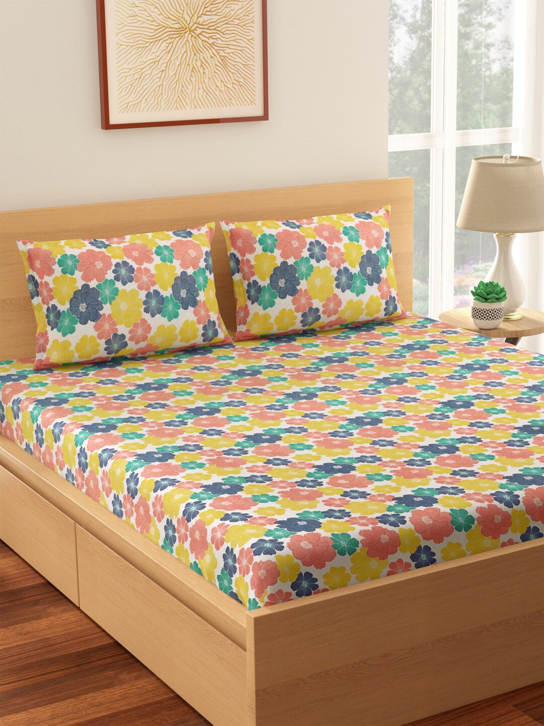 

Living scapes by Pantaloons Blue & Pink Pure Cotton 144 TC King Bedsheet & 2 Pillow Covers