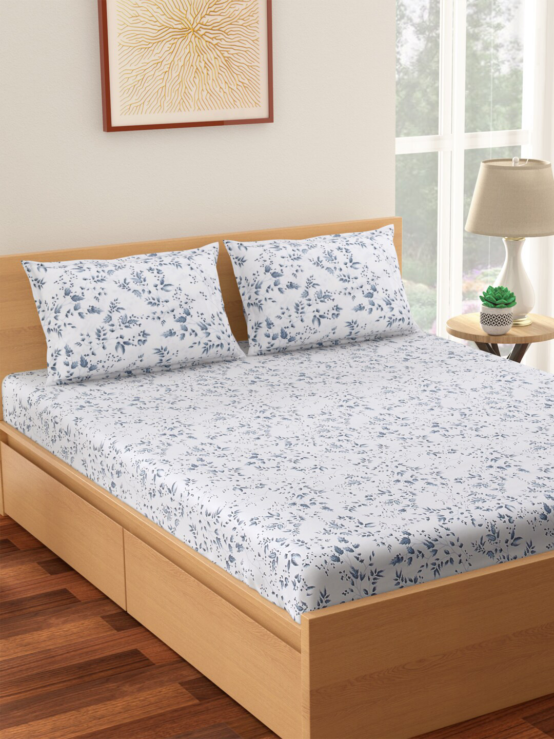 

Living scapes by Pantaloons Blue & Grey Pure Cotton 144 TC Queen Bedsheet 2 Pillow Covers