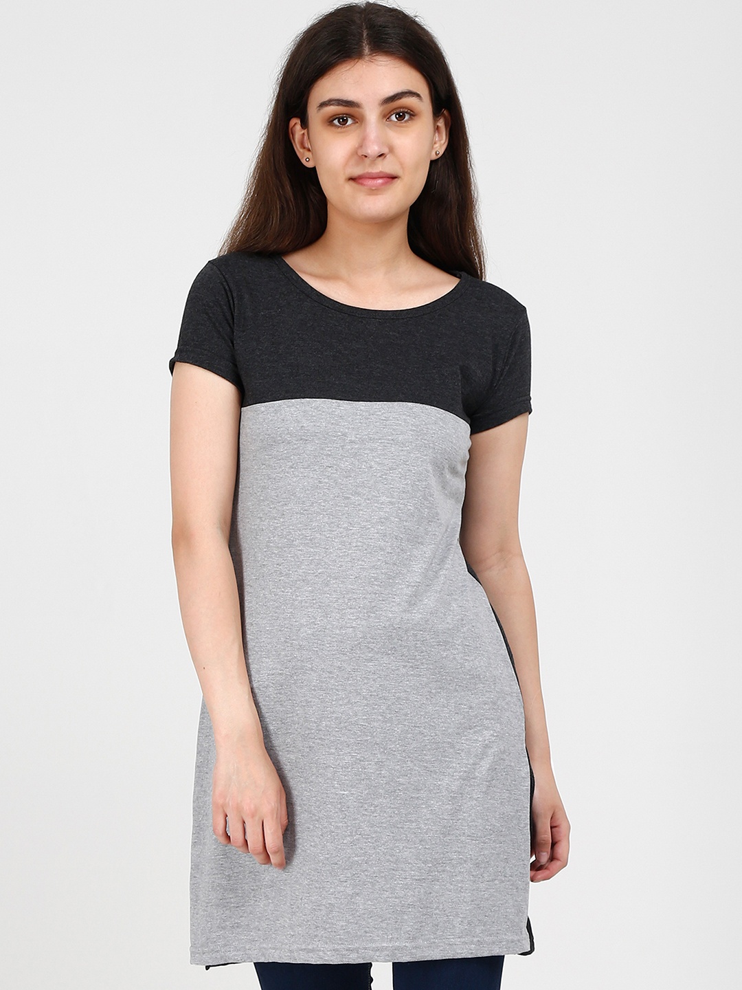 

Fleximaa Black & Grey Colourblocked Pure Cotton Longline Top