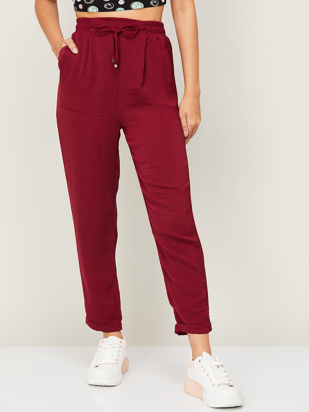 

Ginger by Lifestyle Women Red High-Rise Pleated Regular Trousers