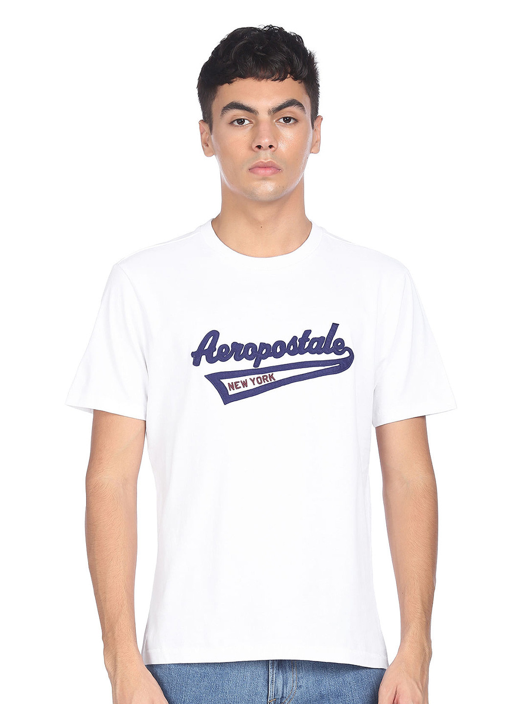 

Aeropostale Men White Brand Logo Applique T-shirt