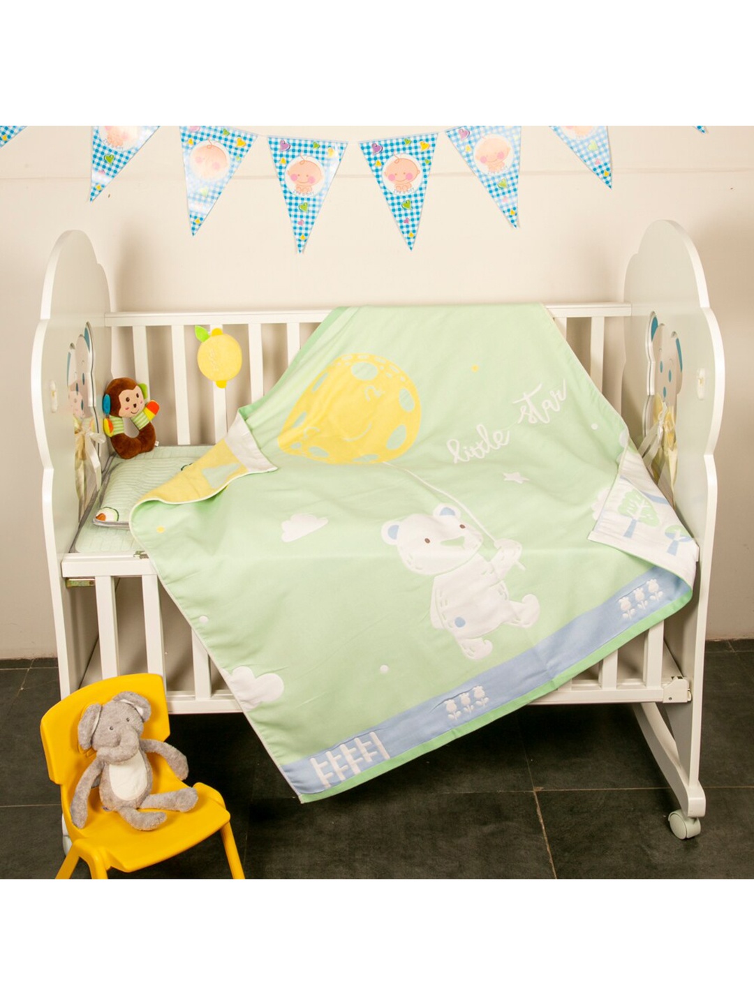 

Baby Moo Green & White Cartoon Characters Heavy Winter 210 GSM Single Bed Blanket