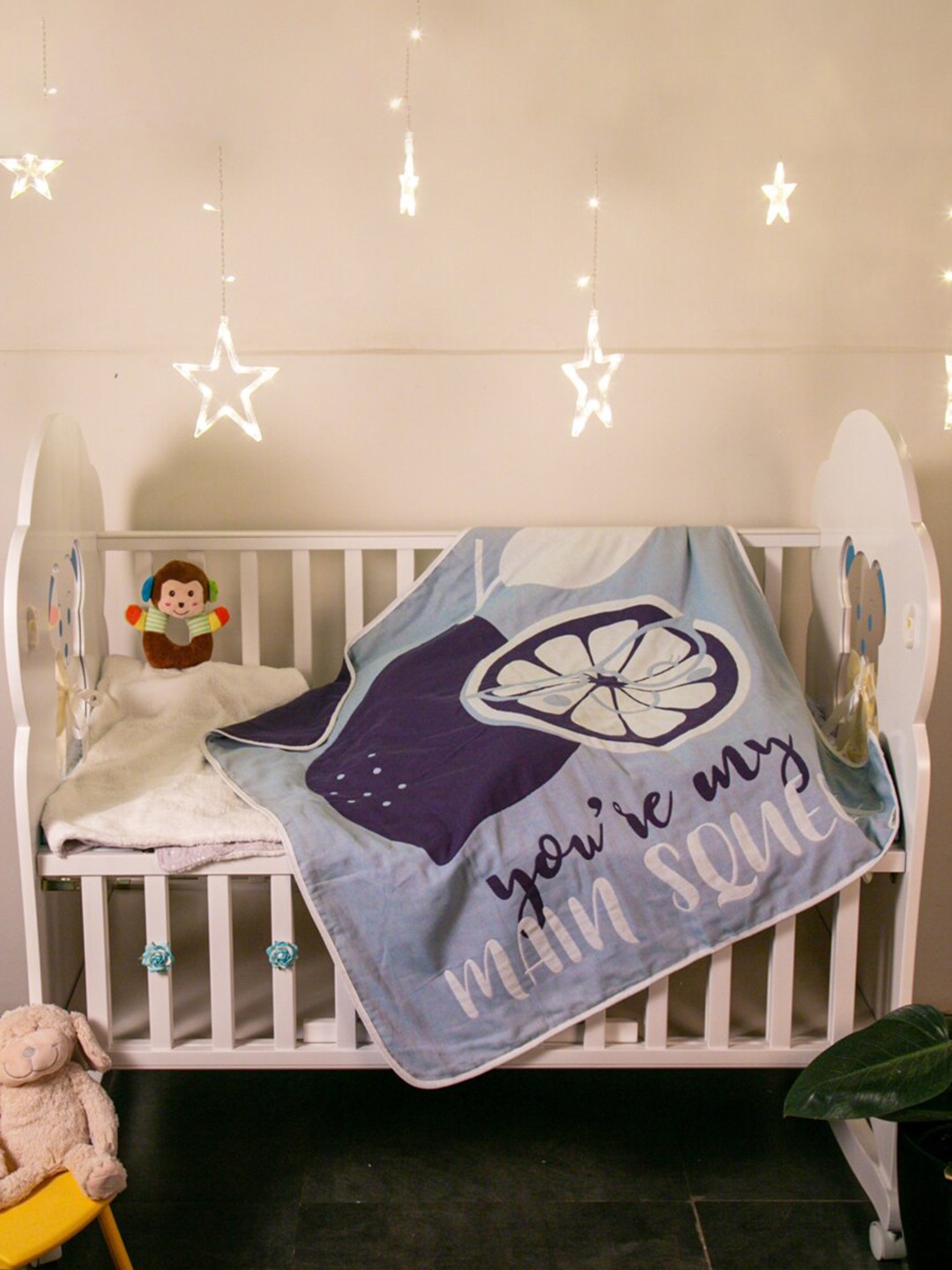 

Baby Moo Blue & White Heavy Winter 210 GSM Single Bed Blanket