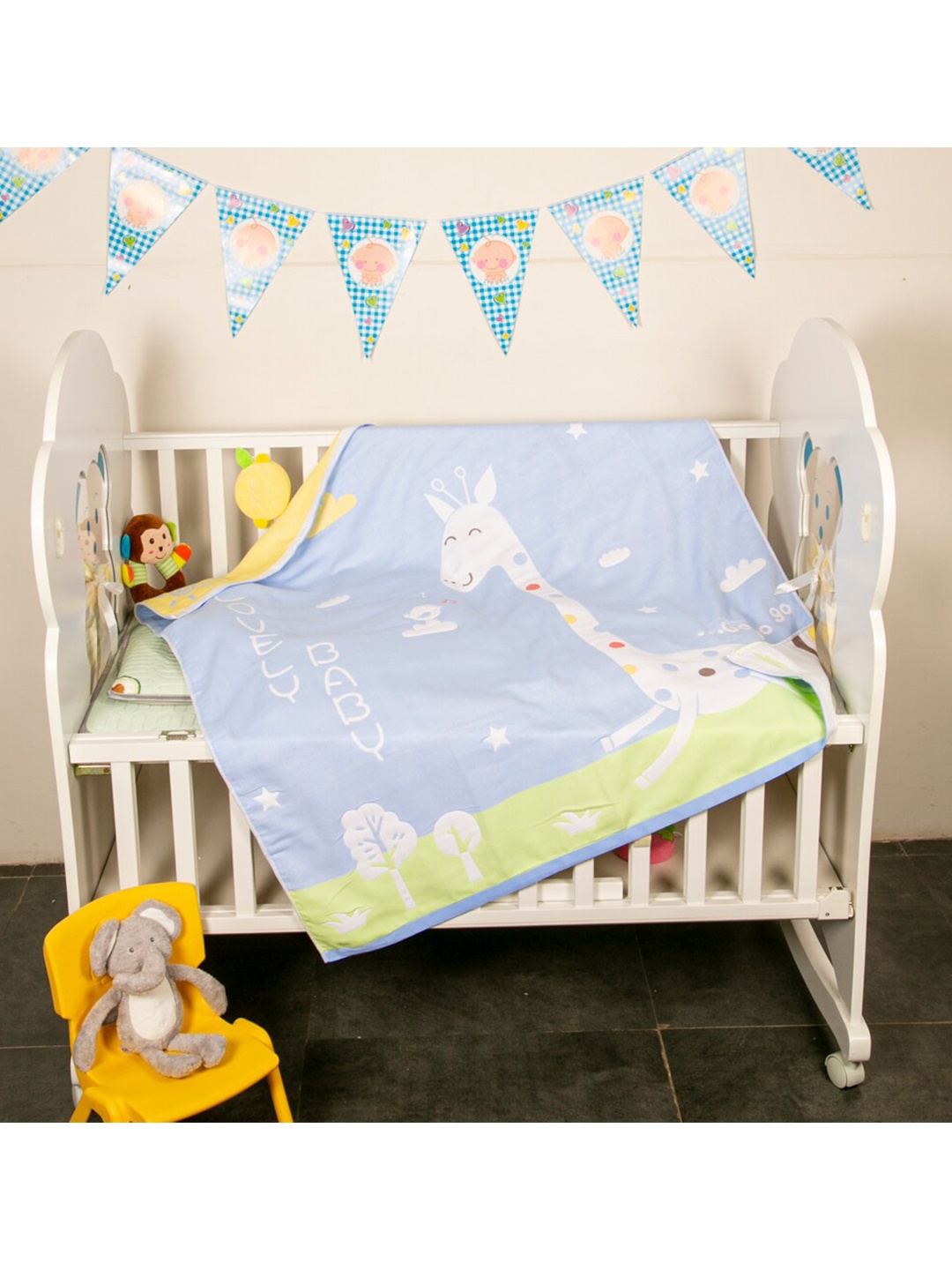 

Baby Moo Blue & White Cartoon Characters Heavy Winter 210 GSM Single Bed Blanket