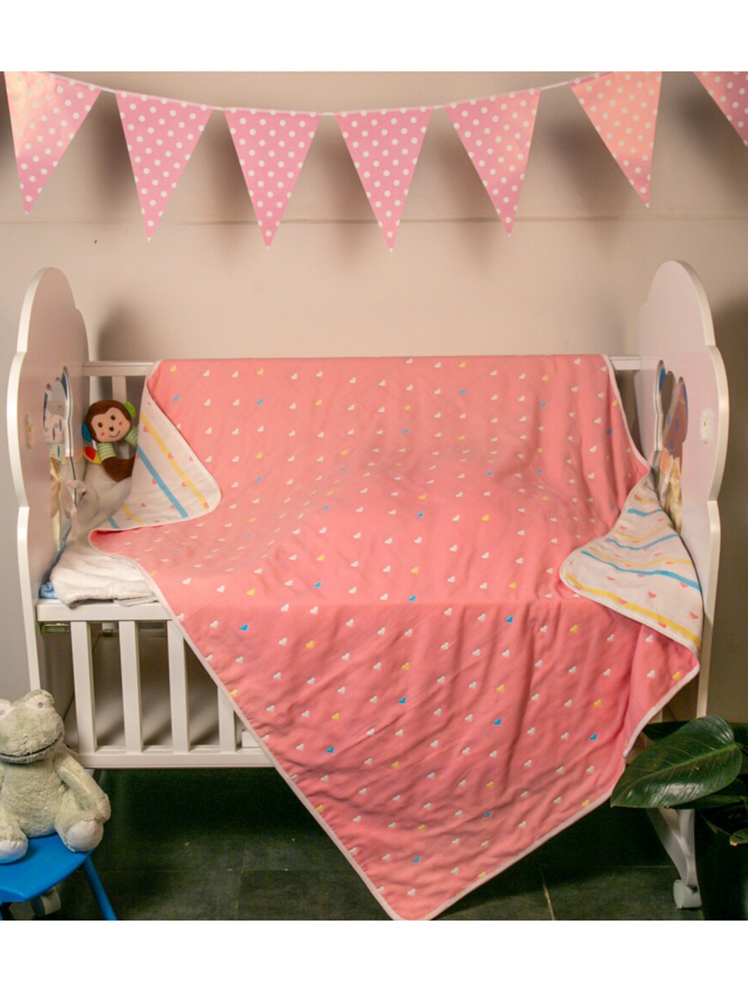 

Baby Moo Pink & White Geometric Heavy Winter 210 GSM Single Bed Blanket